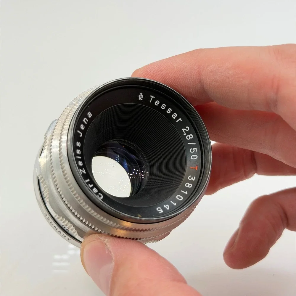 Carl Zeiss Jena Tessar 50mm f2.8 Red T Vintage M42 Lens Silver Germany 3810145